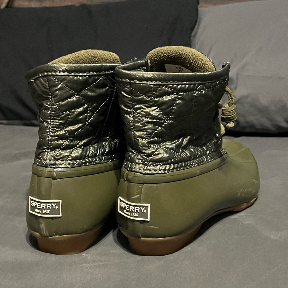Sperry boots